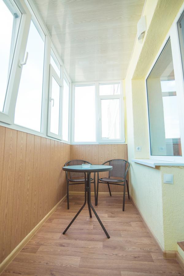 Vip Apartmen Apartment Суми Екстериор снимка